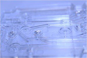 medical microfluidic diagnostics chip